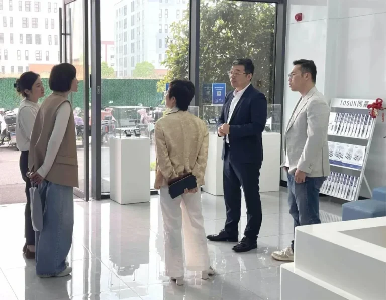 区委统战部、工商联领导走访同星智能